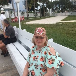 Meet your Posher, Teresa